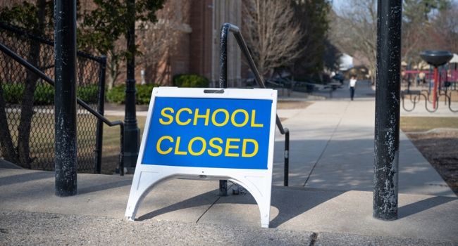 school closed sign